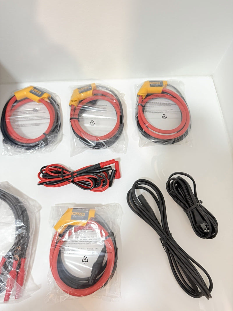 FLUKE 3540 FC 3-PHASE POWER MONITOR WITH ACCESSORIES TESTED