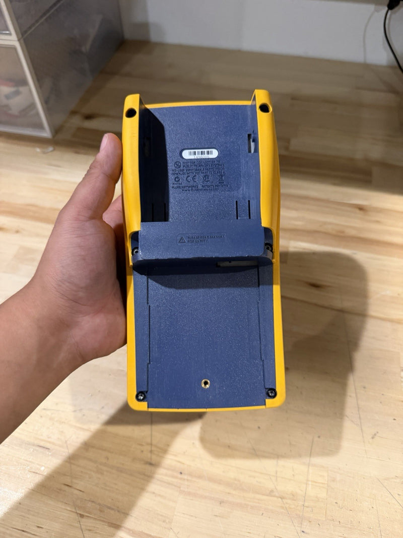 FLUKE NETWORKS DTX-1800 MAINFRAME (PARTS ONLY) TURNS ON NO BATTERY