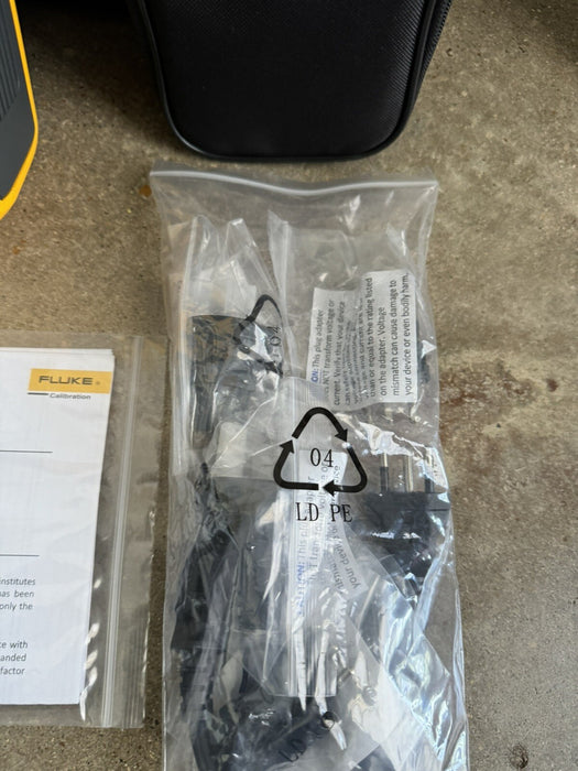 FLUKE 729PRO 4M AUTOMATIC PRESSURE CALIBRATOR MFG-2024 CALIBRATED 2024 NEW SEALED