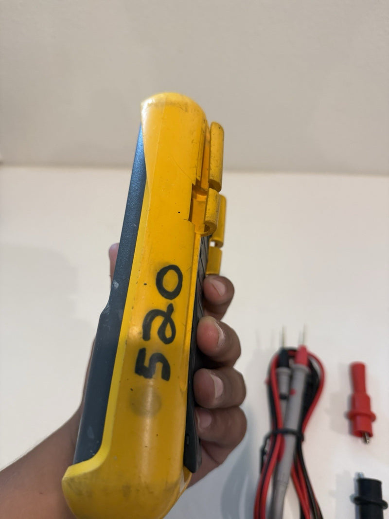 FLUKE 87 III TRUE RMS MULTIMETER WITH LEADS & CLIPS