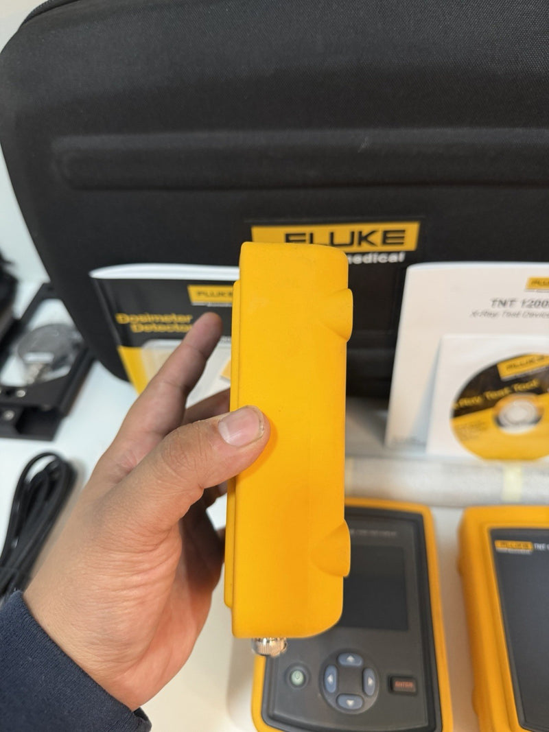 FLUKE BIOMEDICAL TNT 12000D W DOSEMATE 12000WD KIT & ACCESSORIES KIT TESTED