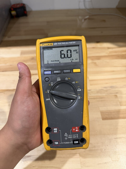 FLUKE 177 TRUE RMS MULTIMETER FOR PARTS