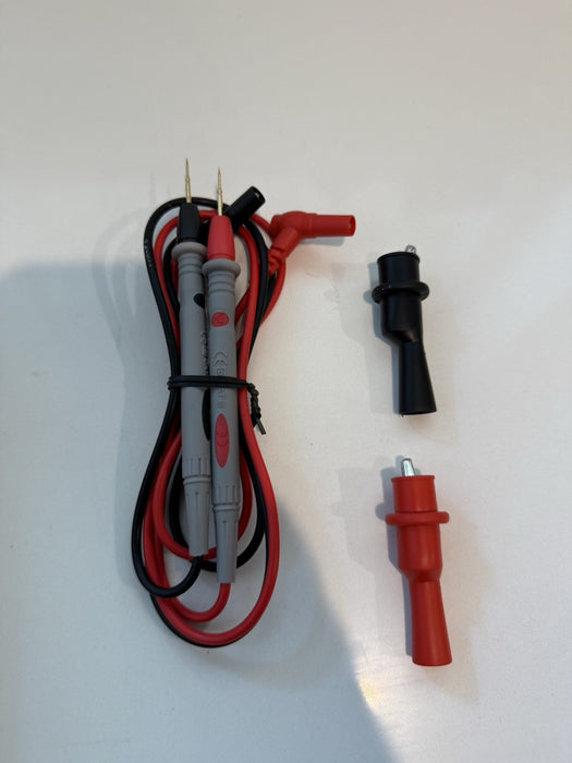 FLUKE 77-IV MULTIMETER W LEAD SET & CLIPS TESTED