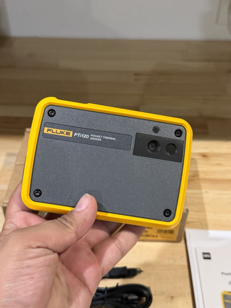 FLUKE PTi120 POCKET THERMAL IMAGER (NEW FACTORY SEALED) SHIPS FAST