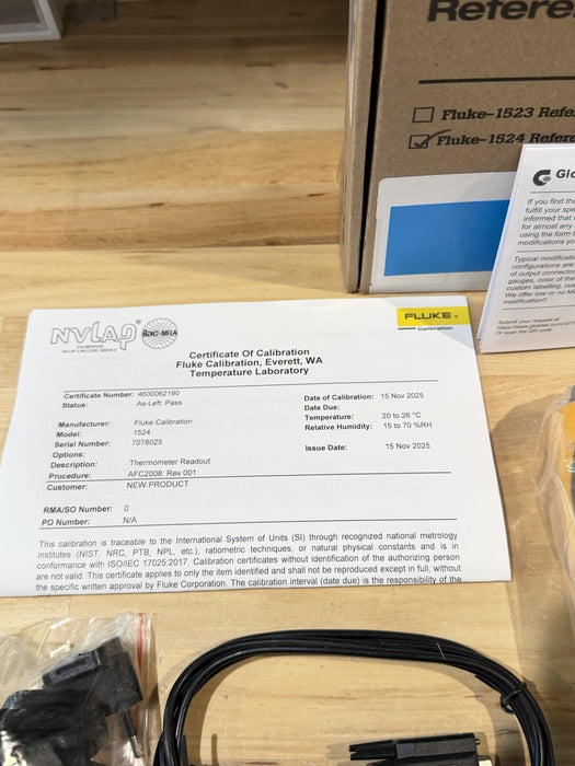 FLUKE 1524 REFERENCE THERMOMETER W/ PROBE & BAG (FREE SHIPPING) CALIBRATED 2025