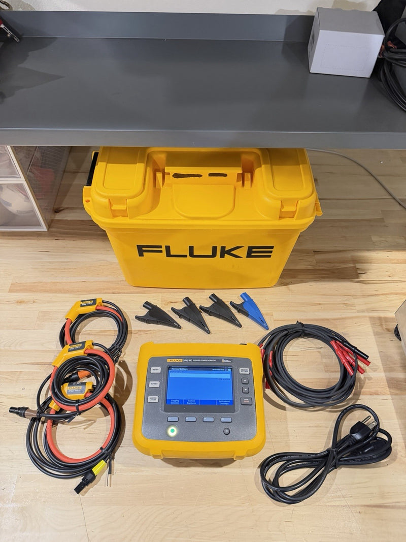 FLUKE 3540 FC 3-PHASE POWER MONITOR WITH ACCESSORIES TESTED