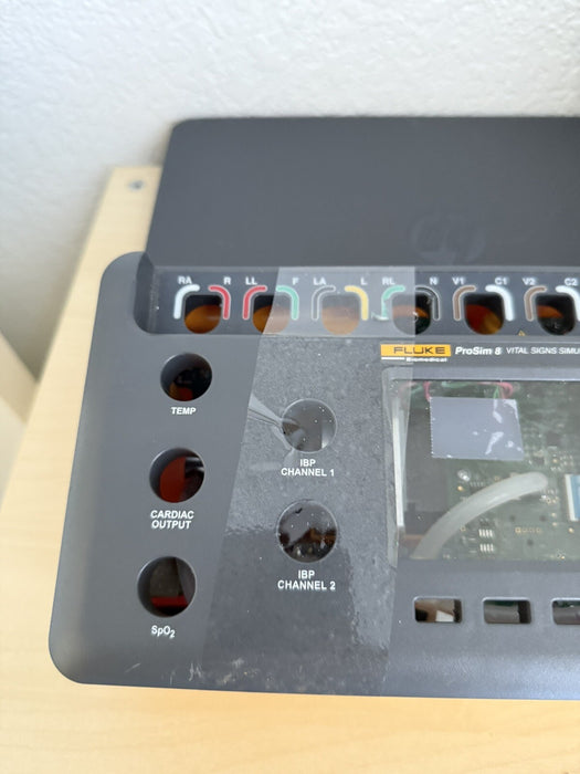 FLUKE BIOMEDICAL PROSIM 8 VITAL SIGNS SIMULATOR FOR PARTS