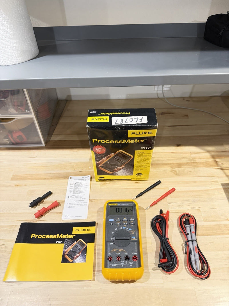 FLUKE 787 PROCESSMETER RARE