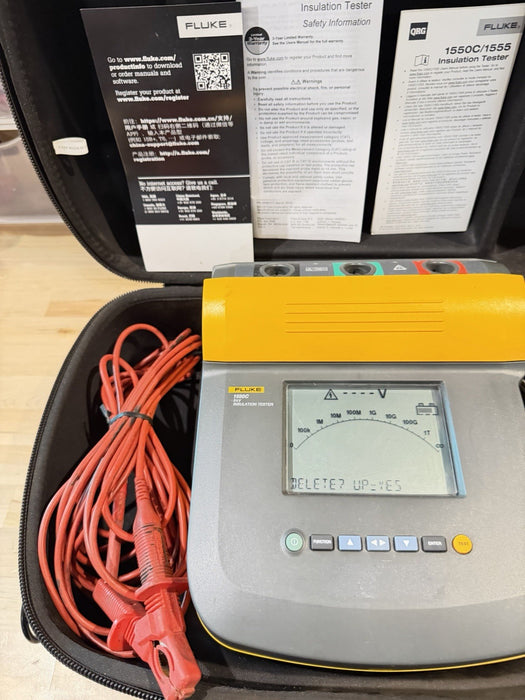 FLUKE 1550C 5KV INSULATION TESTER W LEADS & CASE - FREE SHIPPING
