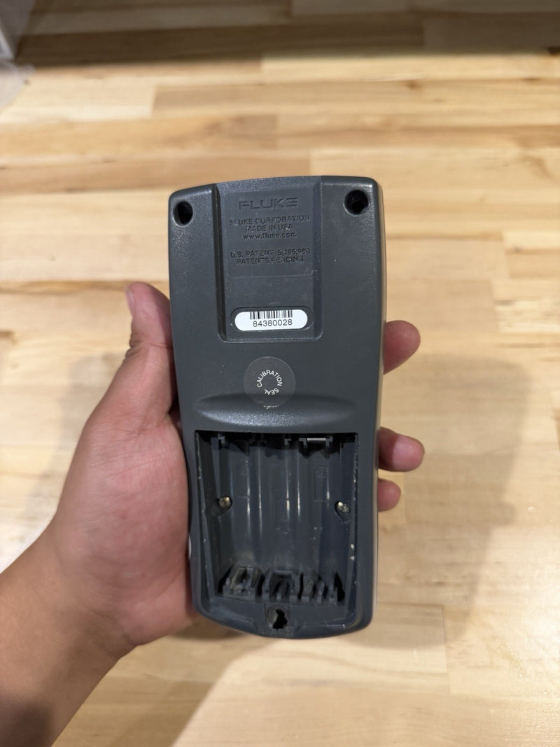 FLUKE 54 II THERMOMETER FOR PARTS