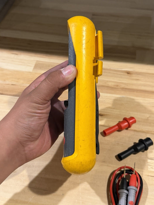 FLUKE 87V TRUE RMS MULTIMETER W/ LEADS - TESTED (SHIPS FAST)