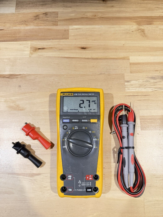 FLUKE 179 TRUE RMS MULTIMETER W/ LEADS- SHIPS FAST (TESTED)