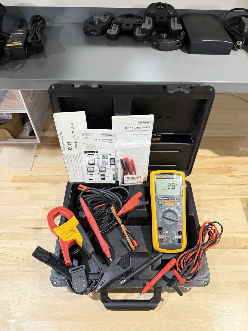 FLUKE 1587 FC INSULATION MULTIMETER W/  i400 LEADS & CASE (TESTED) SHIPS FAST