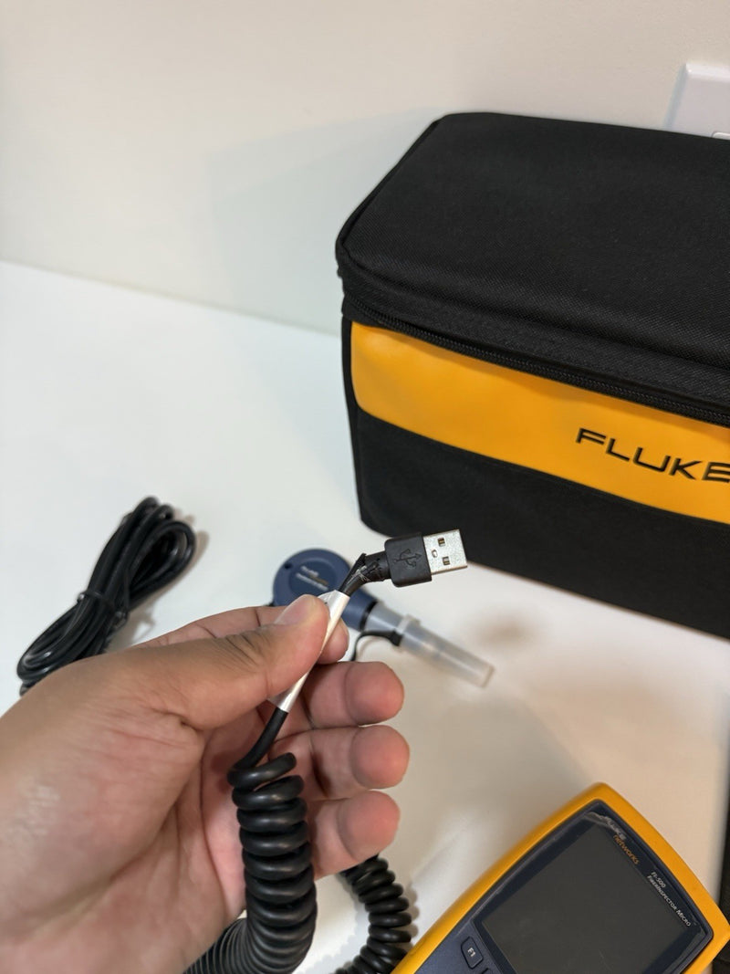 FLUKE NETWORKS FI-500 FIBER INSPECTOR MICRO KIT WITH BAG & CHARGER