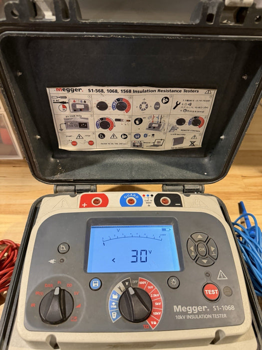 MEGGER S1-1068 10KV INSULATION TESTER W/ LEADS & CHARGER (FREE SHIPPING) TESTED