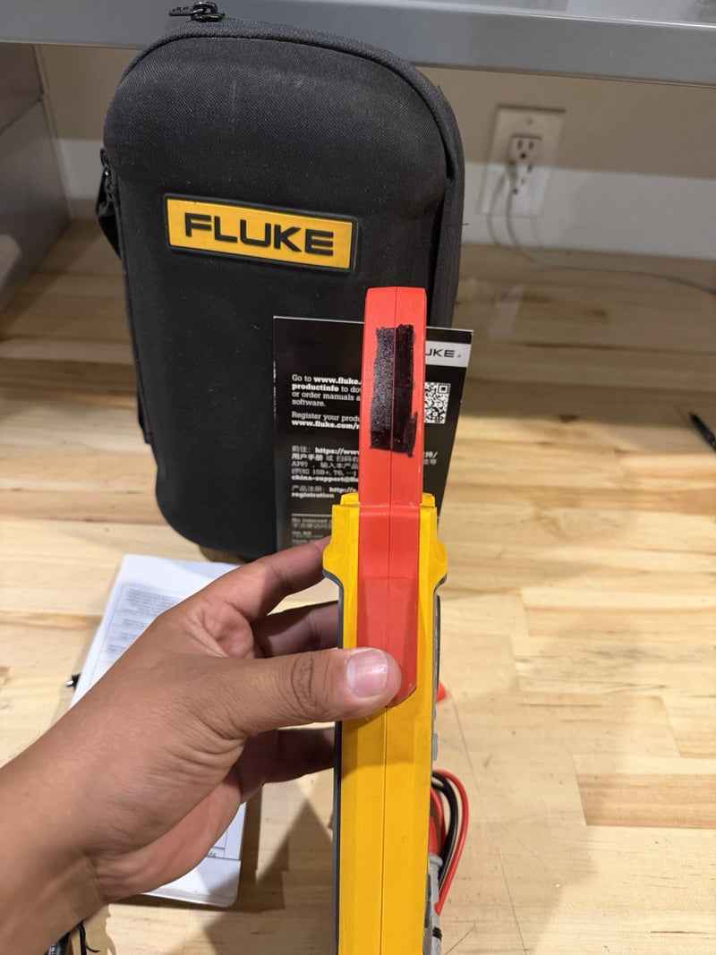 FLUKE 393 FC CAT III 1500V TRMS CLAMP METER W/LEADS TESTED