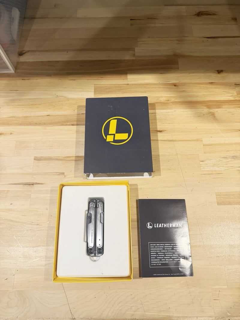 LEATHERMAN ARC MULTI-TOOL MULTIPURPOSE  PLIERS & 20 TOOLS (NEW SEALED) NEW