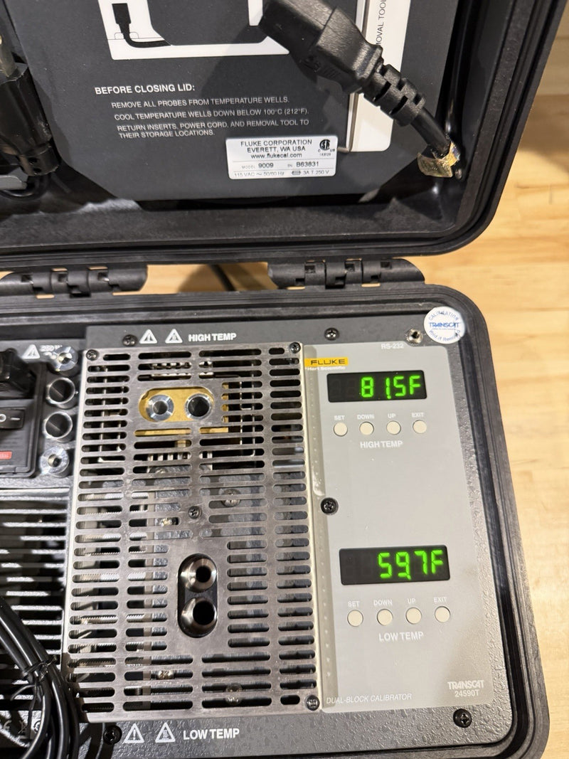 FLUKE HART SCIENTIFIC 9009 DUAL WELL DRY BLOCK CALIBRATOR15 C TO 350 C TESTED