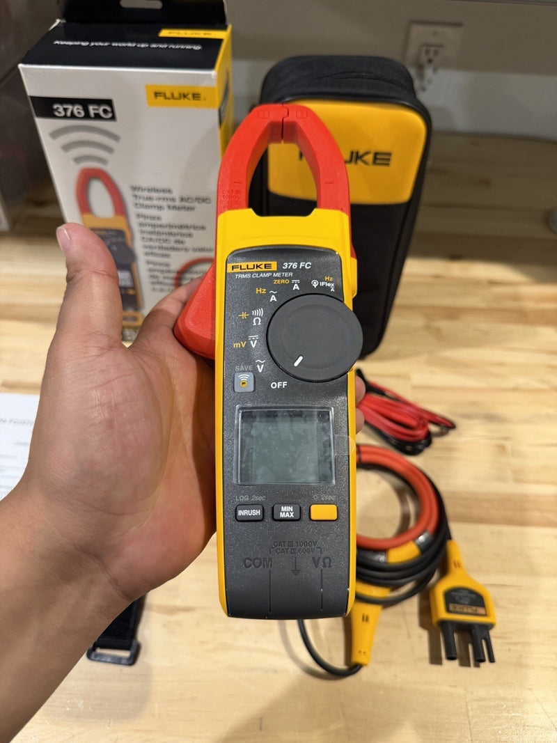 FLUKE 376FC WIRELESS TRUE RMS AC/DC CLAMP METER W/LEADS - SHIPS FAST NEW