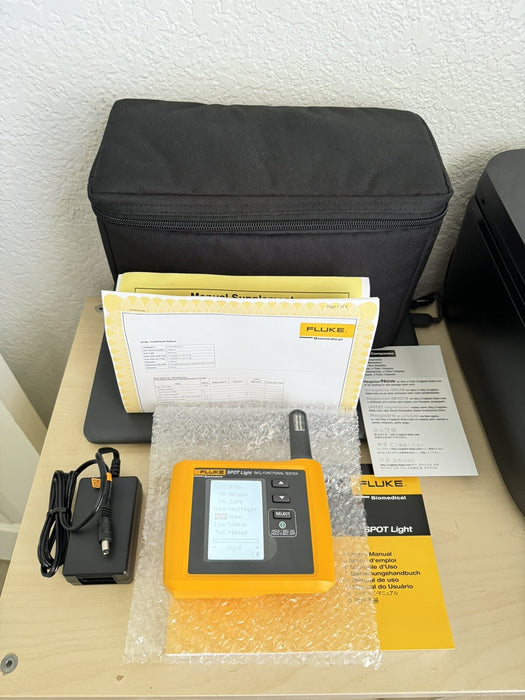 FLUKE BIOMEDICAL SPO2 SPOT LIGHT VITAL SIGB FUNCTIONAL TESTER SIMULATOR