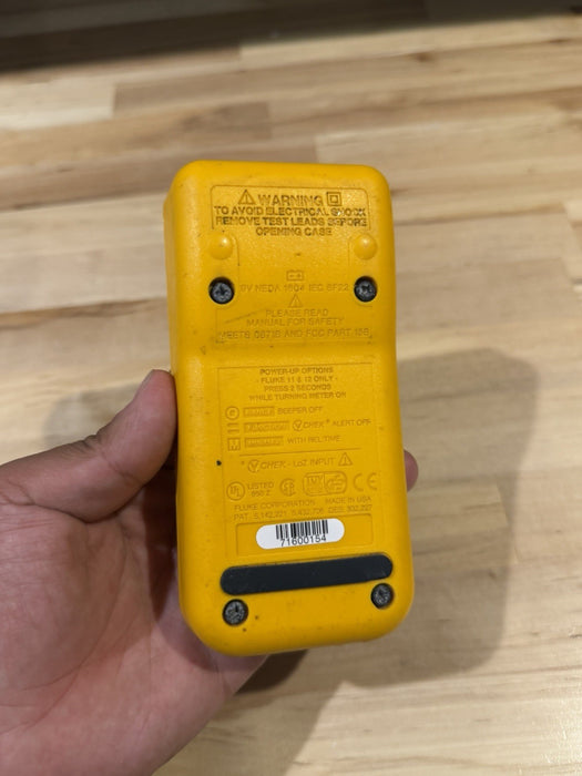 FLUKE 7-600 ELECTRICAL TESTER (FOR PARTS ONLY) - FREE SHIPPING (PARTS)