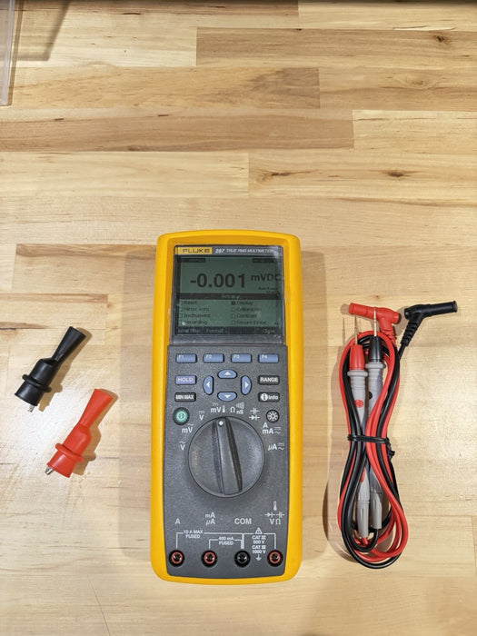FLUKE 287 TRUE RMS ELECTRONIC LOGGING DIGITAL MULTIMETER W/ LEADS & CLIPS