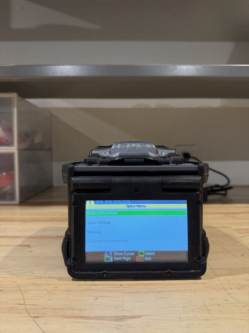 FUJIKURA 90S SM MM CORR ALIGNMENT FIBER FUSION SPLICER W/ CHARGER - SHIPS FREE