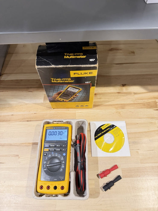 FLUKE 187 TRUE RMS MULTIMETER W/ LEADS & CLIPS  (NEW SEALED) TESTED - RARE