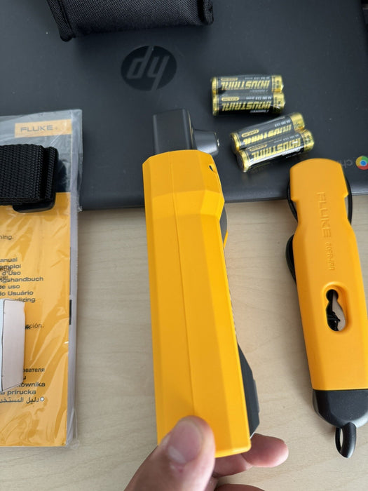 FLUKE IRR1-SOL SOLAR IRRADIANCE MTER WITH CASE
