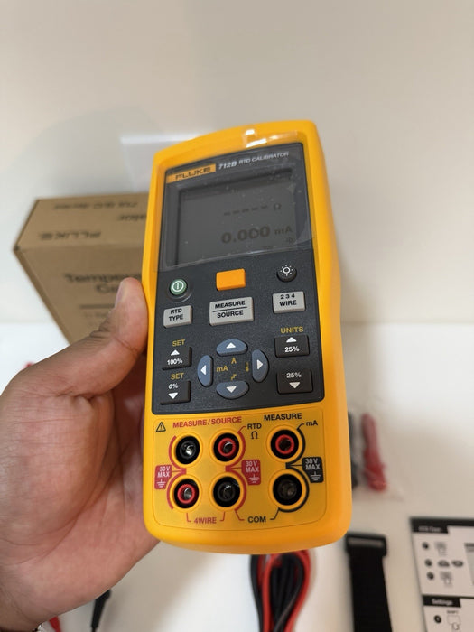 FLUKE 712B RTD CALIBRATOR MFD 2025 CALIBRATED 2025