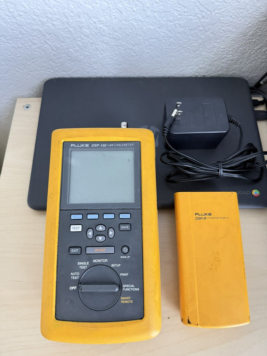 FLUKE DSP-100 LAN CABLEMETER WITH DSP-R REMOTE & CHARGER