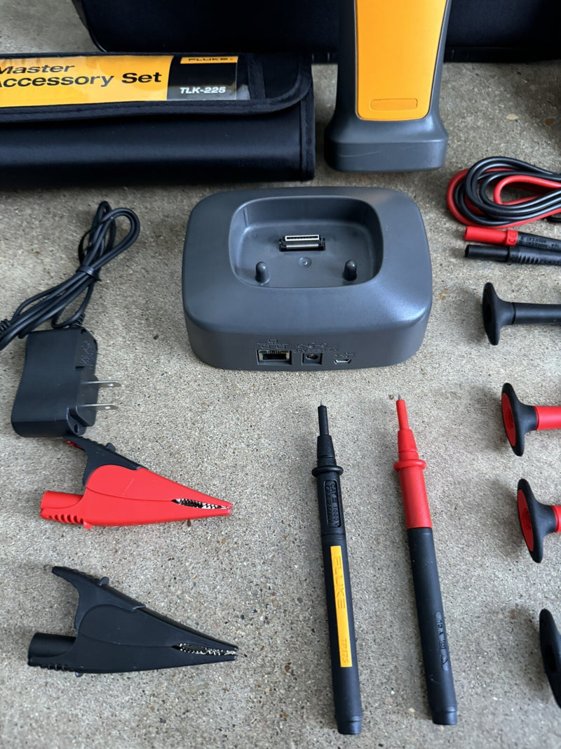 FLUKE 985 PARTICLE COUNTER AIR QUALITY METER HVAC IAQ WITH LEAD SET