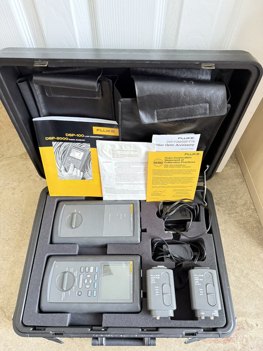 FLUKE DSP-2000 CABLE ANALYZER & DSP-2000SR SMART REMOTE KIT TESTED