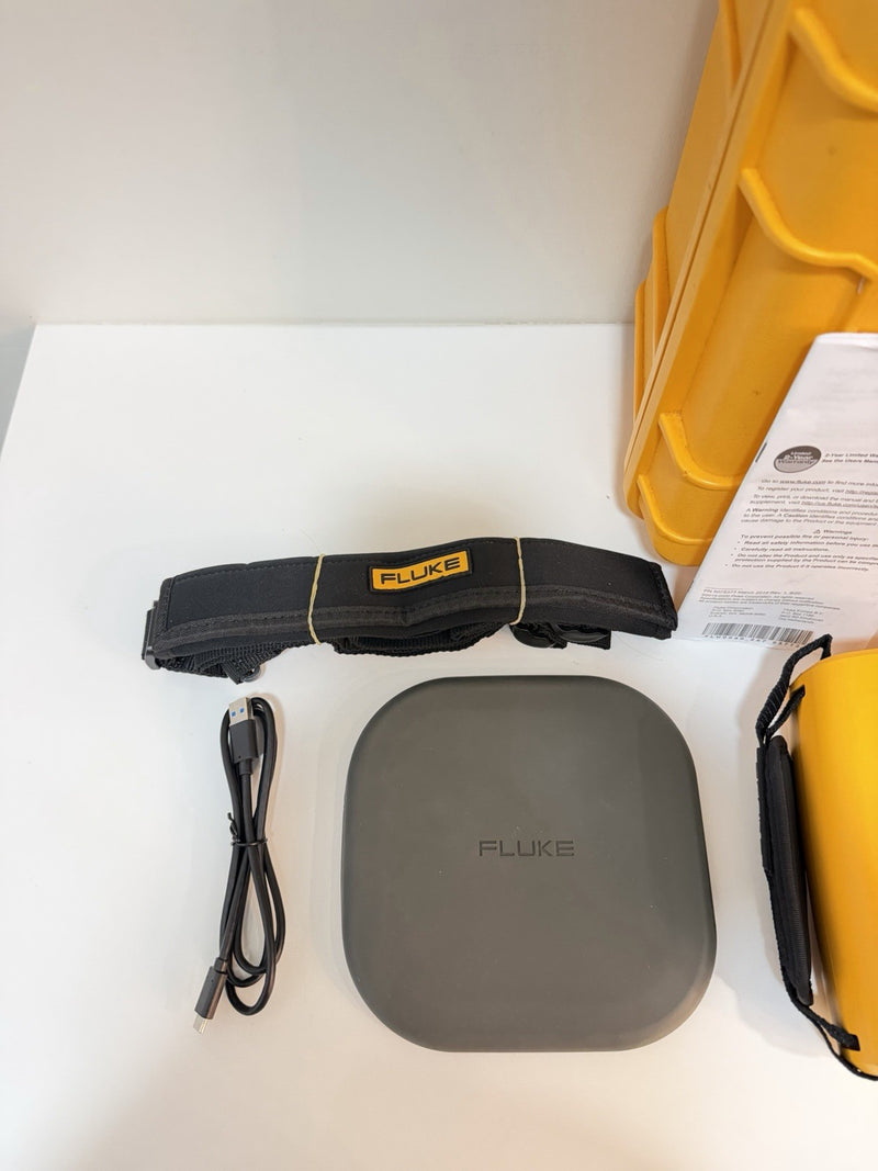 FLUKE ii910 ACOUSTIC IMAGER KIT W/ ACCESSORIES FREE SHIPPING (TESTED)