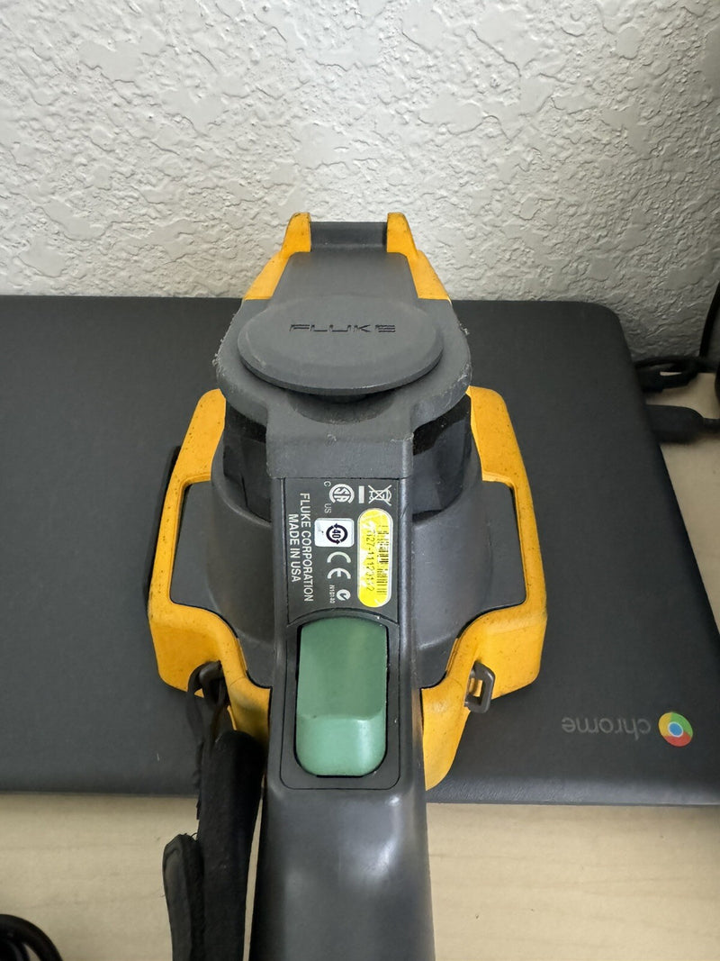 FLUKE TI27 60HZ 240 X 180 THERMAL IMAGING CAMERA WITH BATTERY & CHARGER-