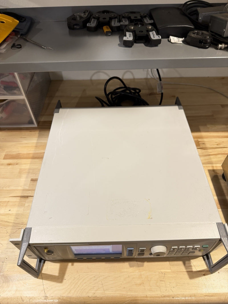 FLUKE 9610A/AF RF REFERENCE SOURCE - FREE SHIPPING (TESTED PASS ALL TESTS)