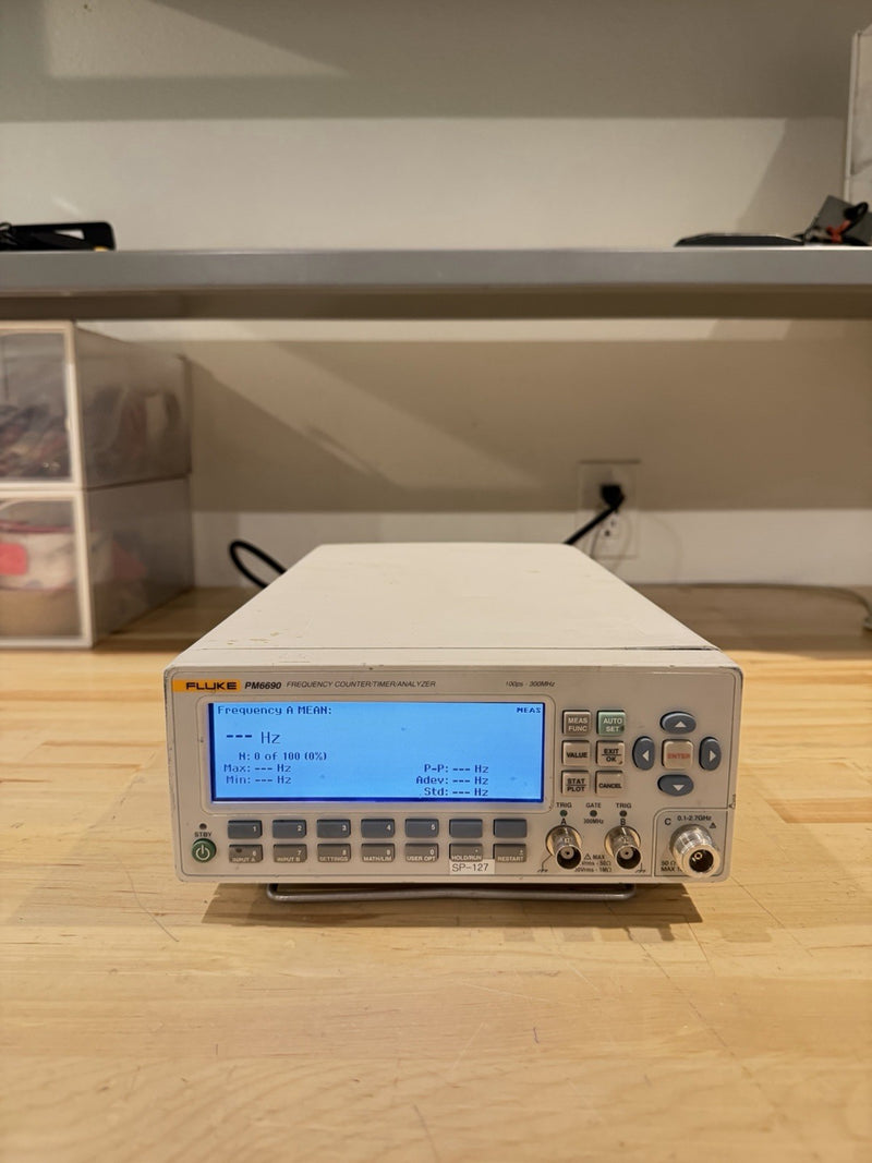 FLUKE PM6690 FREQUENCY COUNTER / TIMER ANALYZER (TESTED) SHIPS FREE
