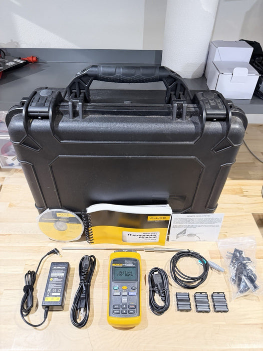 FLUKE 1523 REFERENCE THERMOMETER W/ PROBE KIT & ACCESSORIES-FREE SHIPPING TESTED