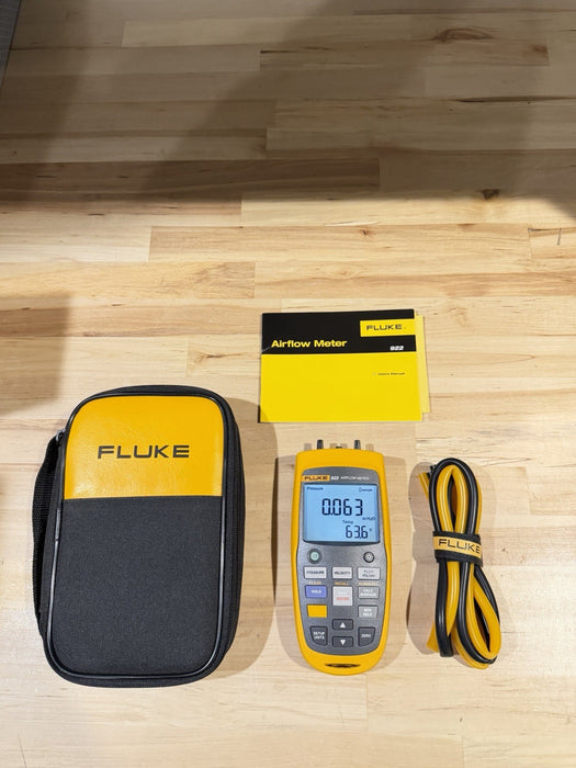 FLUKE 922 AIRFLOW METER W / ACCESSORIES- SHIPS FAST (NEW)