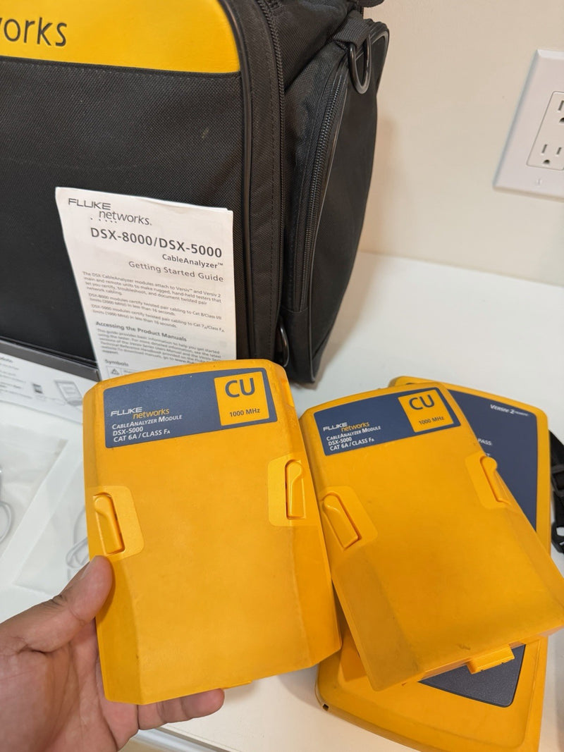 FLUKE NETWORKS DSX2-5000 VERSIV 2 LAN CABLE CERTIFIBER TESTER CALIBRATED 2027