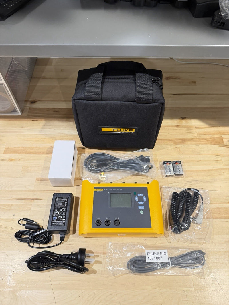 FLUKE BIOMEDICAL PROSIM 2 VITAL SIGNS SIMULATOR W/ ACCESSORIES (NEW)
