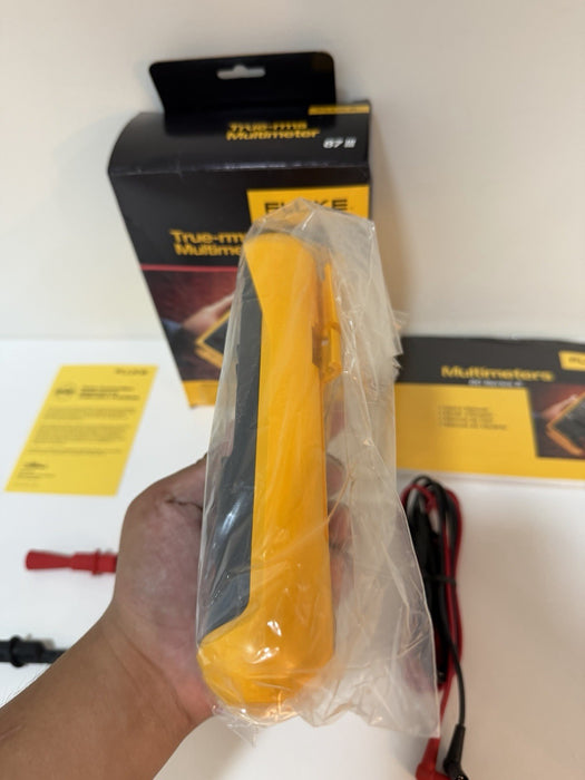 FLUKE 87 III TRUE RMS MULTIMETER TESTED