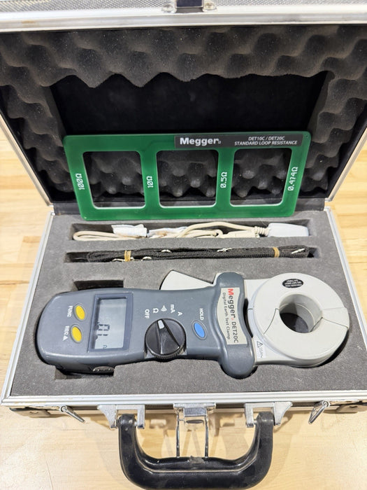 MEGGER DET20C DIGITAL EARTH TEST CLAMP METER & CASE - FREE SHIPPING (TESTED)