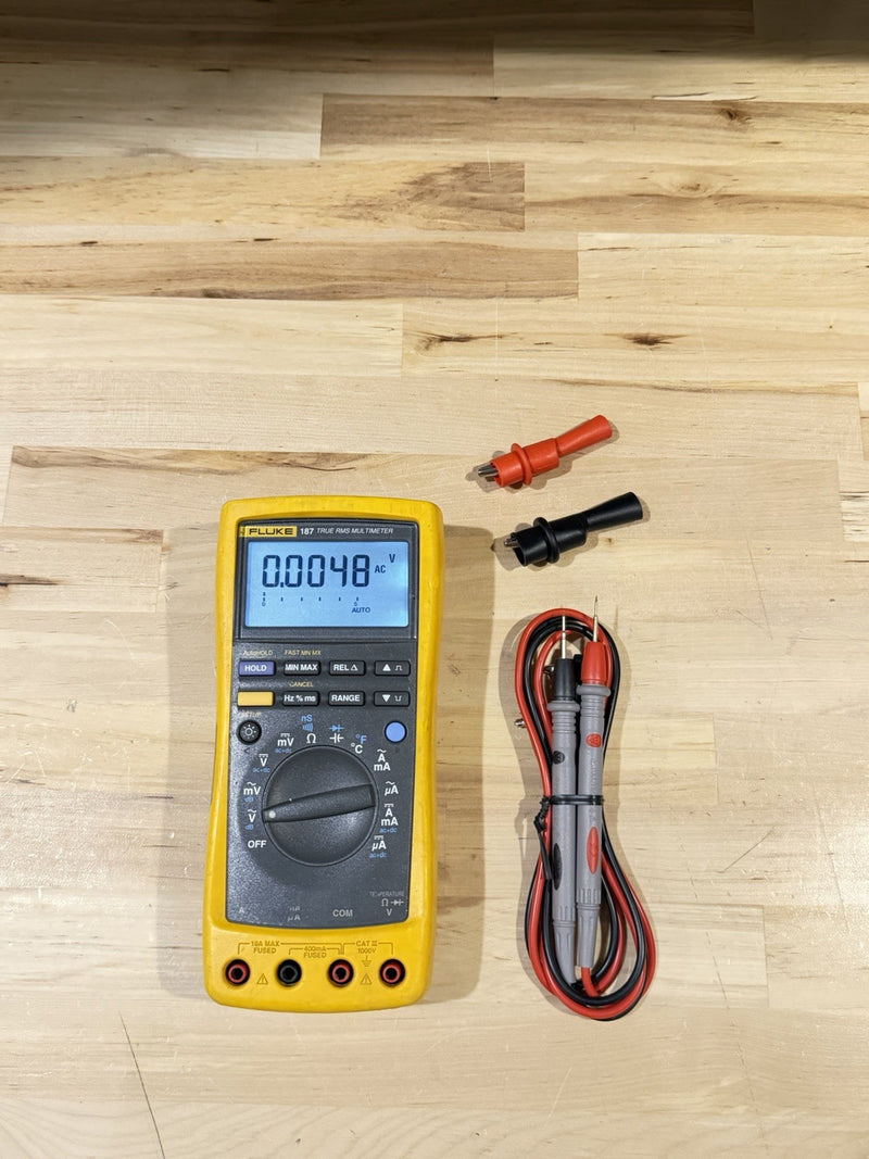 FLUKE 187 TRUE RMS MULTIMETER WITH LEADS & CLIPS