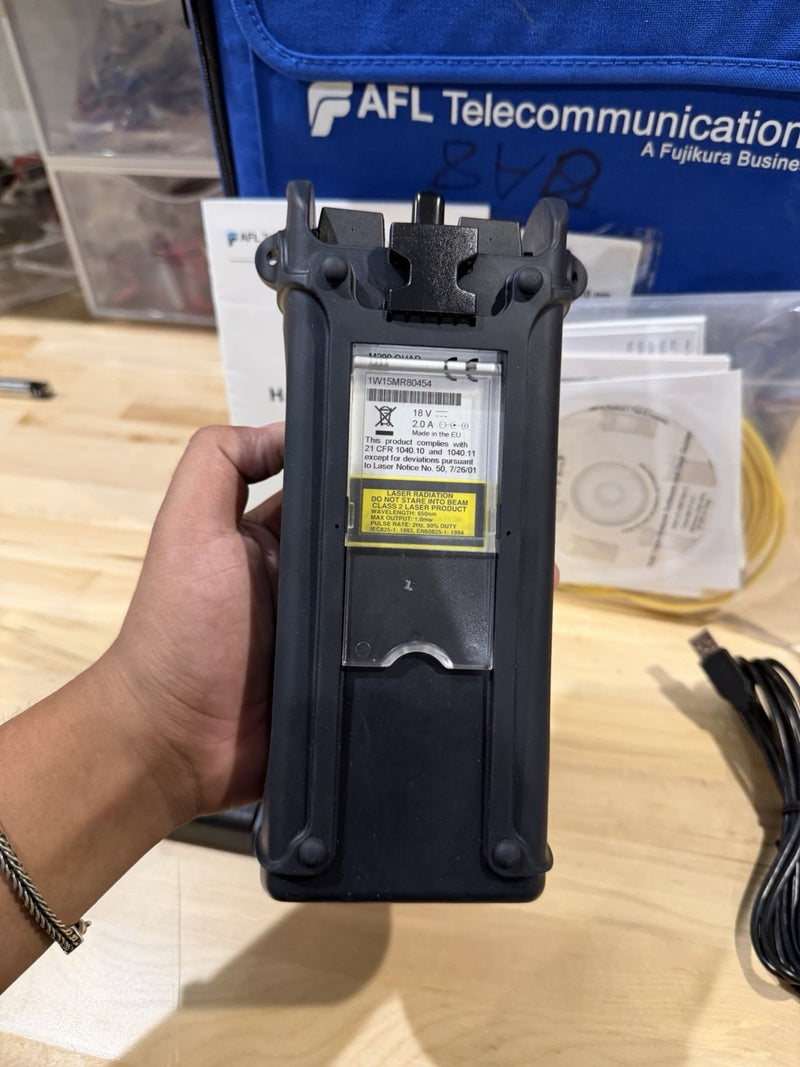 AFL NOYES M200 OTDR SM 1310/1550 WITH ACCESSORIES FOR PARTS