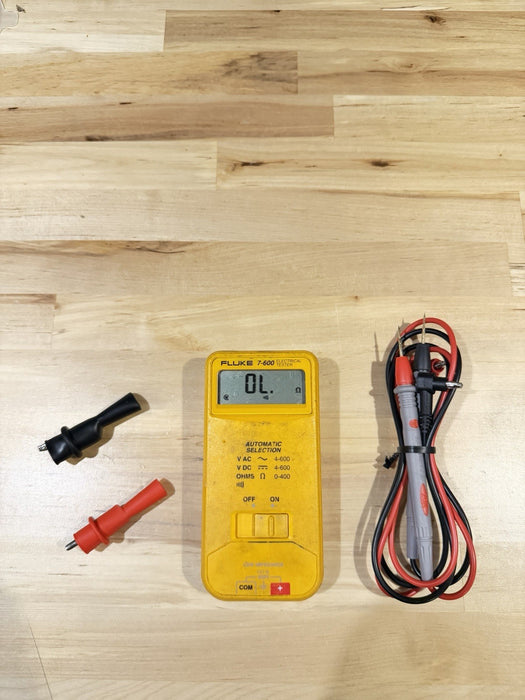 FLUKE 7-600 ELECTRICAL TESTER WITH LEADS & CLIPS TESTED