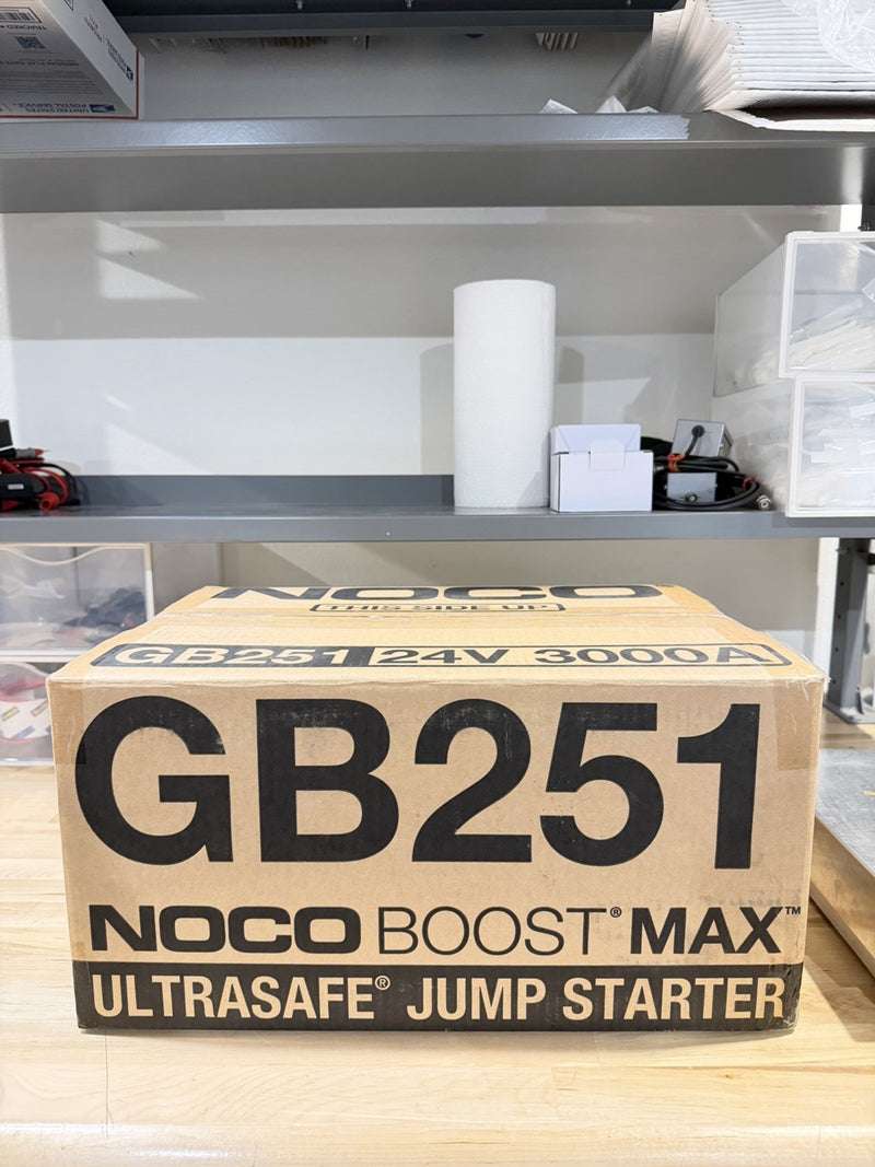 NOCO BOOST MAX GB251 3000A 24V ULTRASAFE PORTABLE JUMPER STARTER