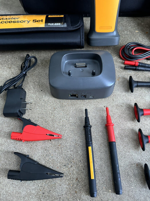 FLUKE 985 PARTICLE COUNTER AIR QUALITY METER HVAC IAQ WITH NEW LEAD SET