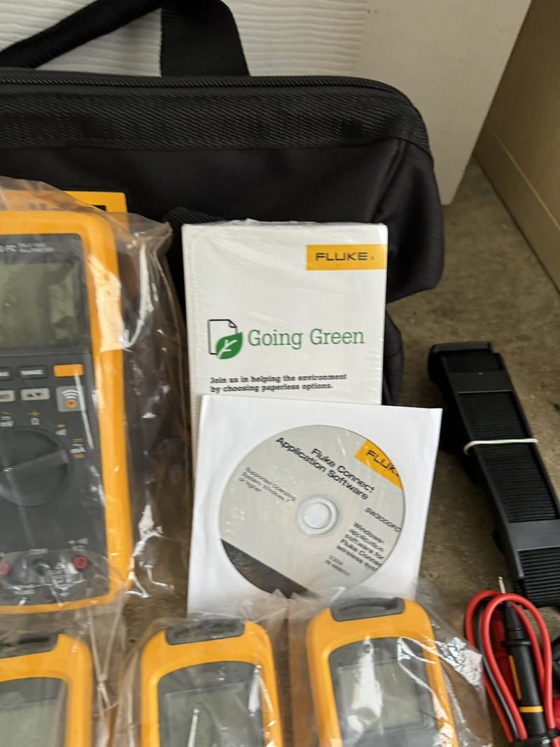 FLUKE 3000 FC IND WIRELESS TRUE-RMS DIGITAL MULTIMETER INDUSTRIAL KIT