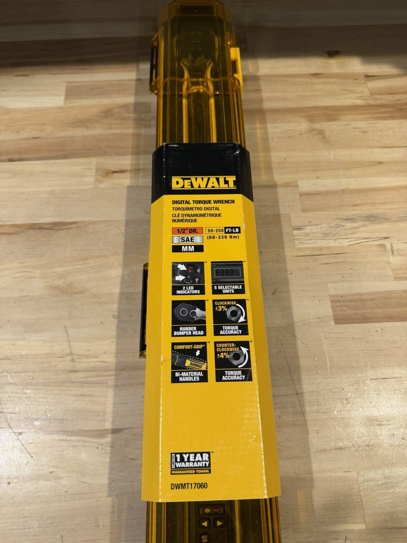 DEWALT DWMT17060 1/2 IN DRIVE DIGITAL TORQUE WRENCH (NEW SEALED) SHIPS FAST